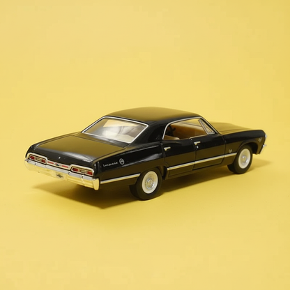 Miniatura de Carro Impala Preto – Colecionável em Detalhes Realistas