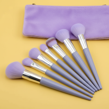 Conjunto de Pincéis de Maquiagem 13 Peças – Com Estojo de Veludo, Cores Sortidas